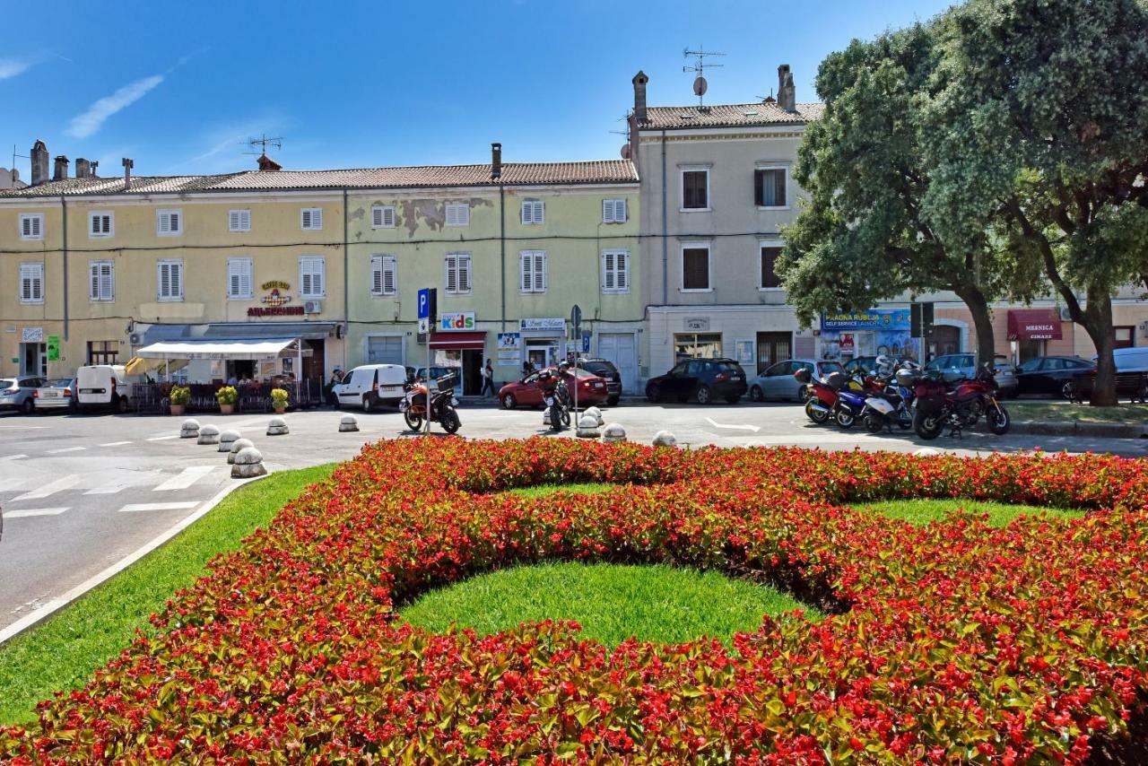 Apartment Corta City-Centre Porec Exterior photo